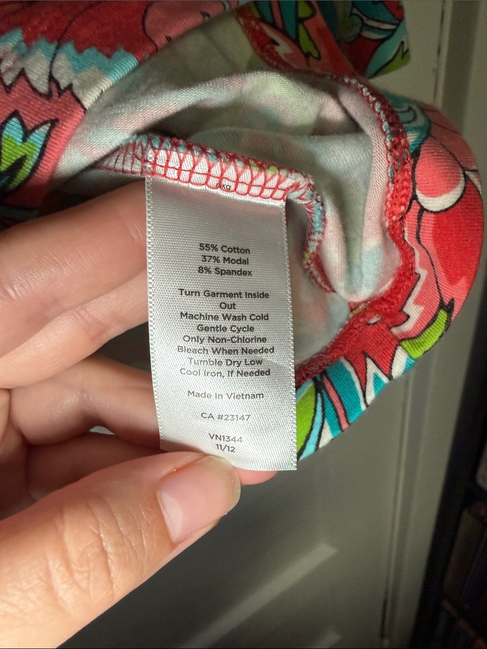 Talbots Vibrant Coral & Teal Floral Paisley Scoop-Neck‎ Top Size Petite - Picture 3 of 7